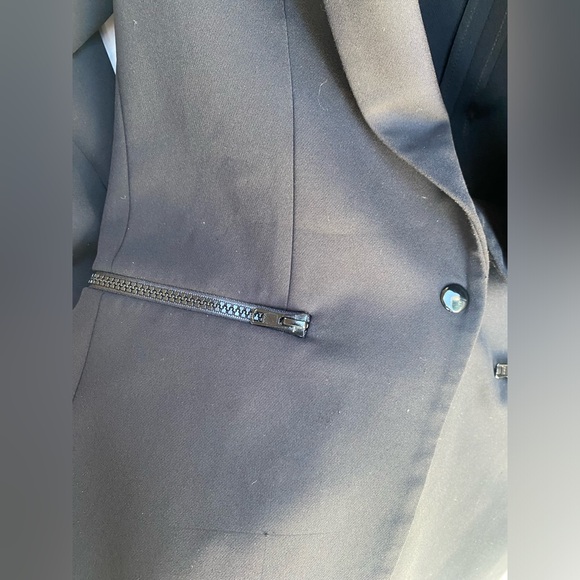 Iconic Scuba Jacket Size 4 Black Veronica Beard - Picture 4 of 9